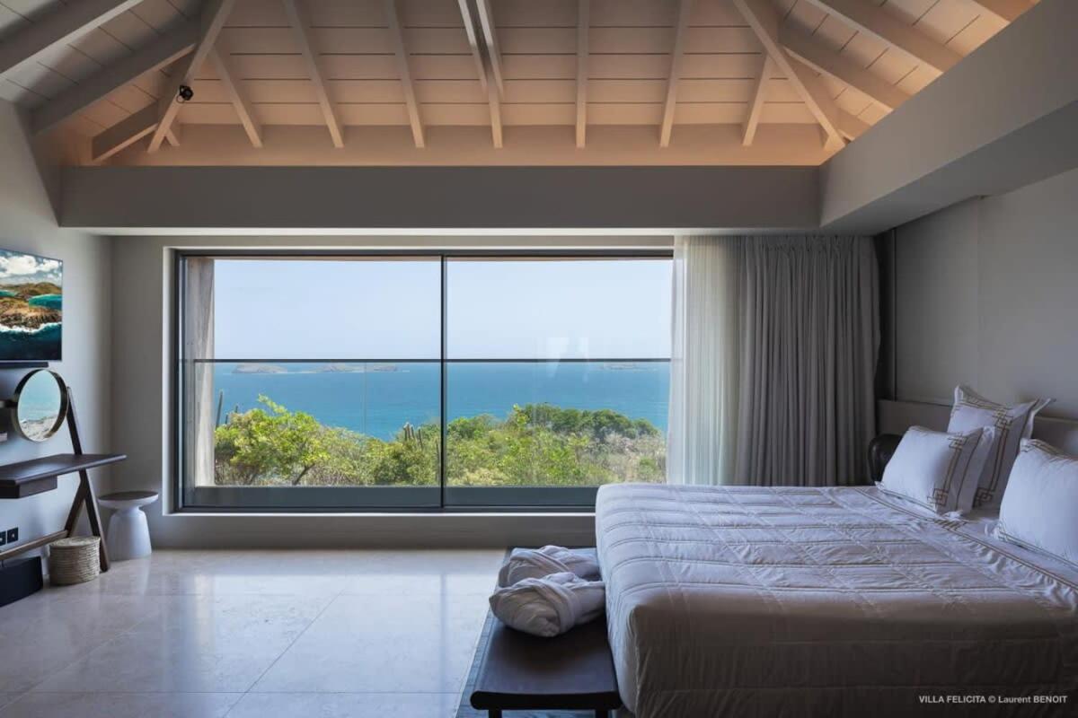 On A Hill Side Villa With Superb Amenities St. Barthelemy Buitenkant foto