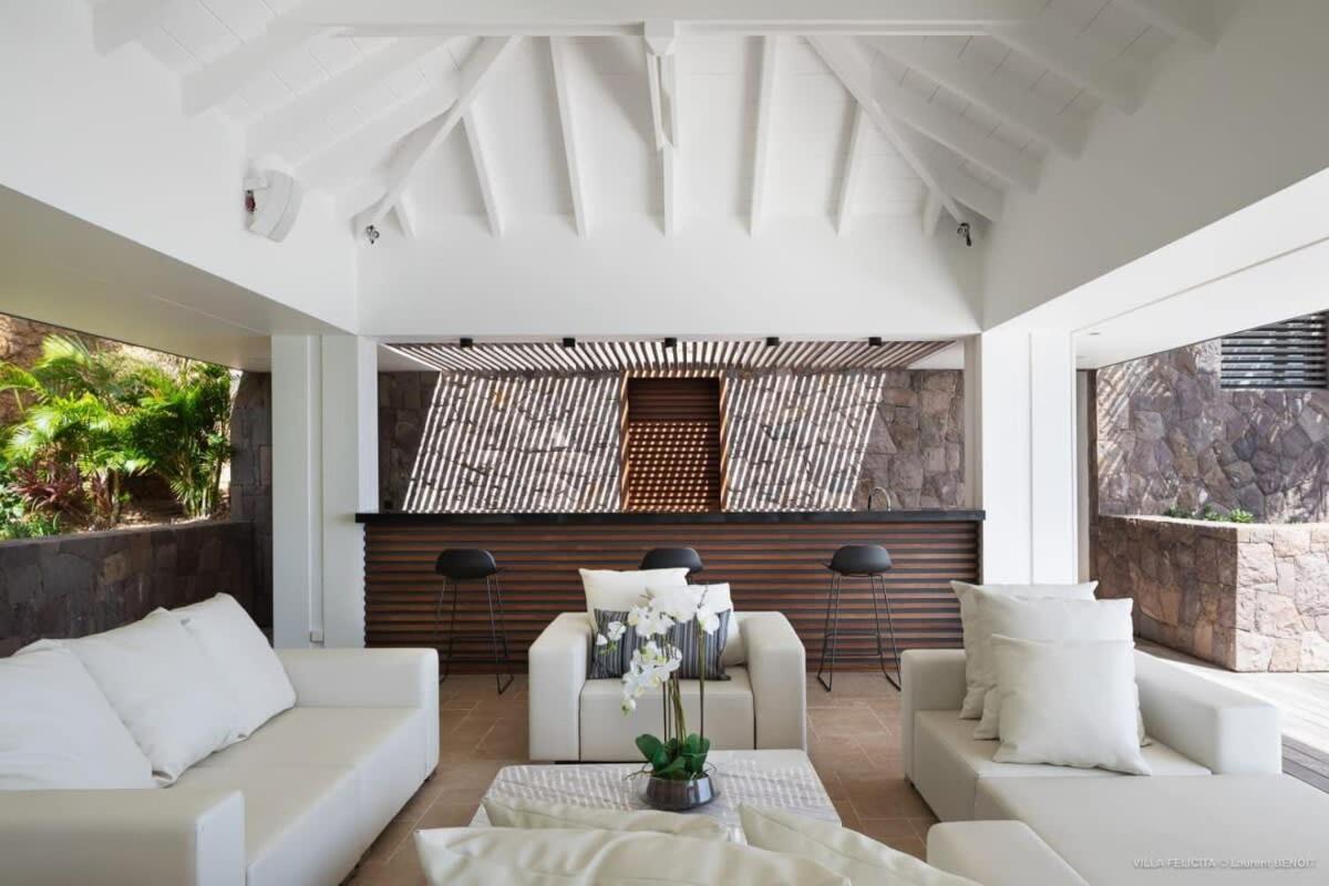 On A Hill Side Villa With Superb Amenities St. Barthelemy Buitenkant foto